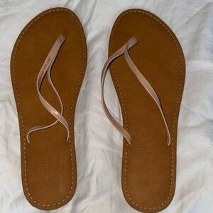 Amazon Tan Sandals Minimalist Design
